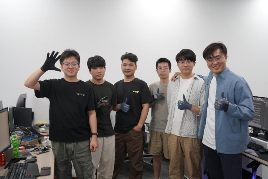 “人形机器人正处在爆发前夜”——专访盖尔机器人实验室中心主任殷鹏教授